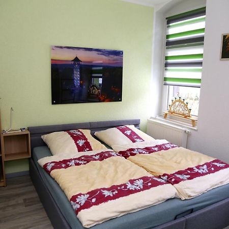 Gaestezimmer Schmidt Scheibenberg ภายนอก รูปภาพ
