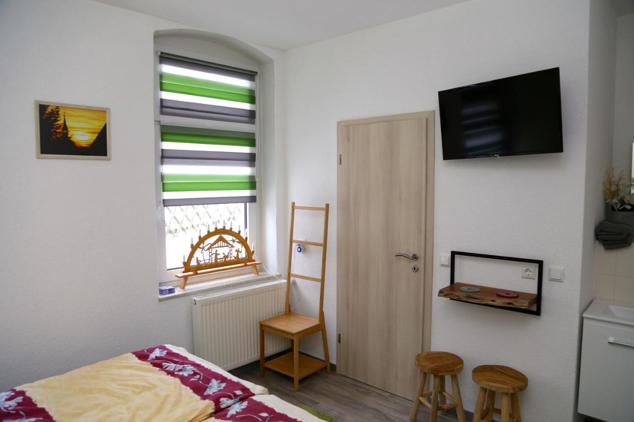 Gaestezimmer Schmidt Scheibenberg ภายนอก รูปภาพ