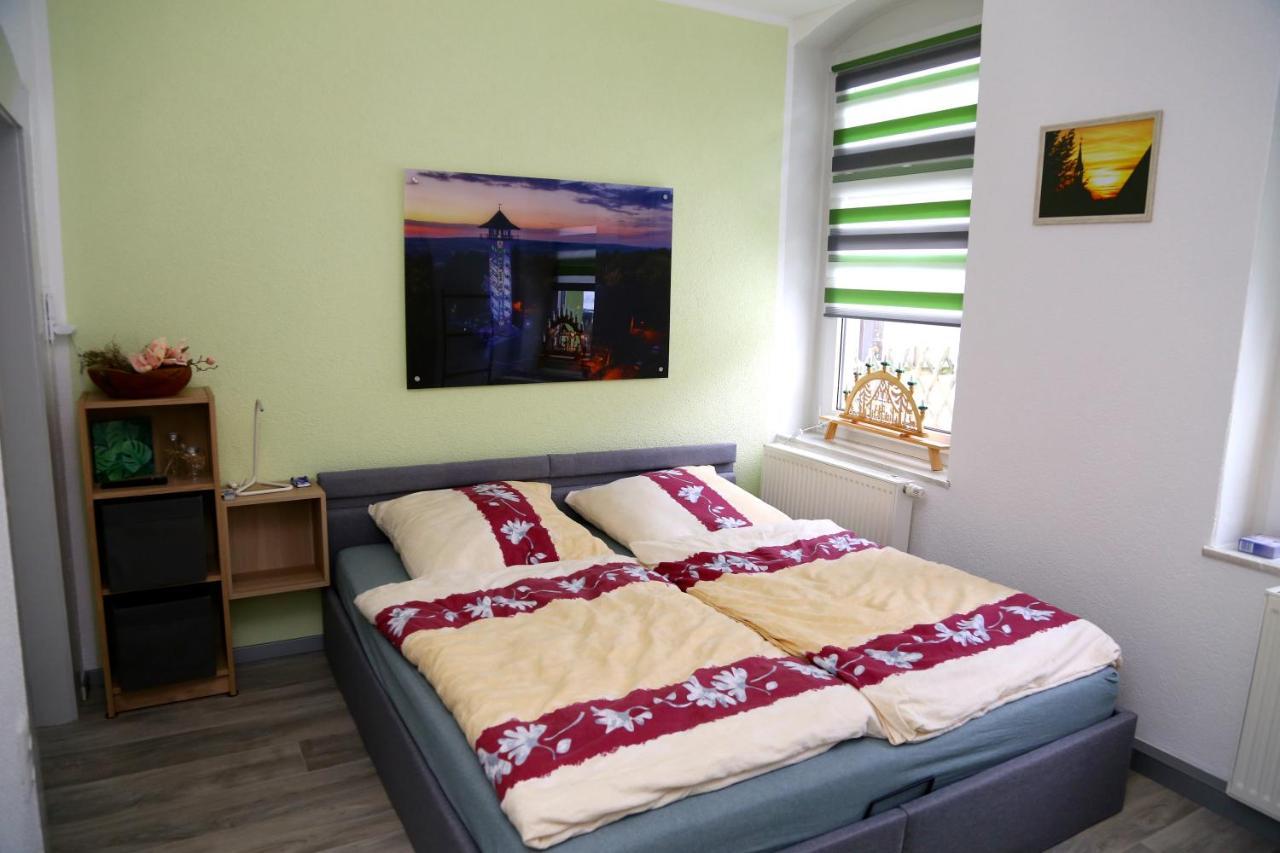 Gaestezimmer Schmidt Scheibenberg ภายนอก รูปภาพ